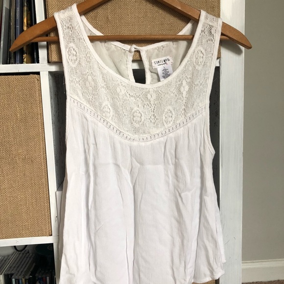 White Top - Picture 1 of 1